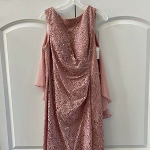 👗 brand new never worn evening dress. Great for a wedding.